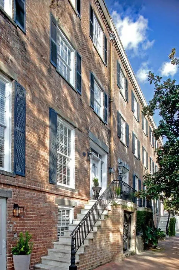 Sophisticated Historic Remodeled 9 Bedroom Home Savannah 0*,  Verenigde Staten